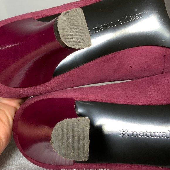 Naturalizer Suede Mary Jane Maroon Heels - SZ 9 - Picture 7 of 13